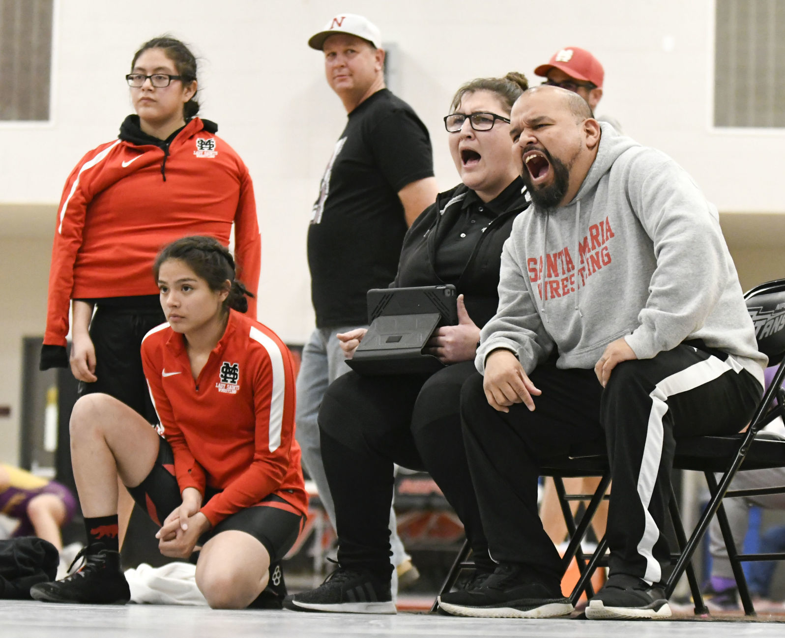 020520 Girls wrestling 11.jpg